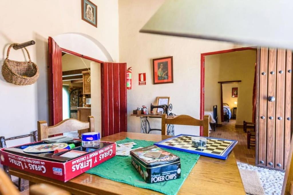 فيلا Casa Cortijo En Dehesa Sierra Leon لا بويبلا دي لوس إينفانتيس المظهر الخارجي الصورة