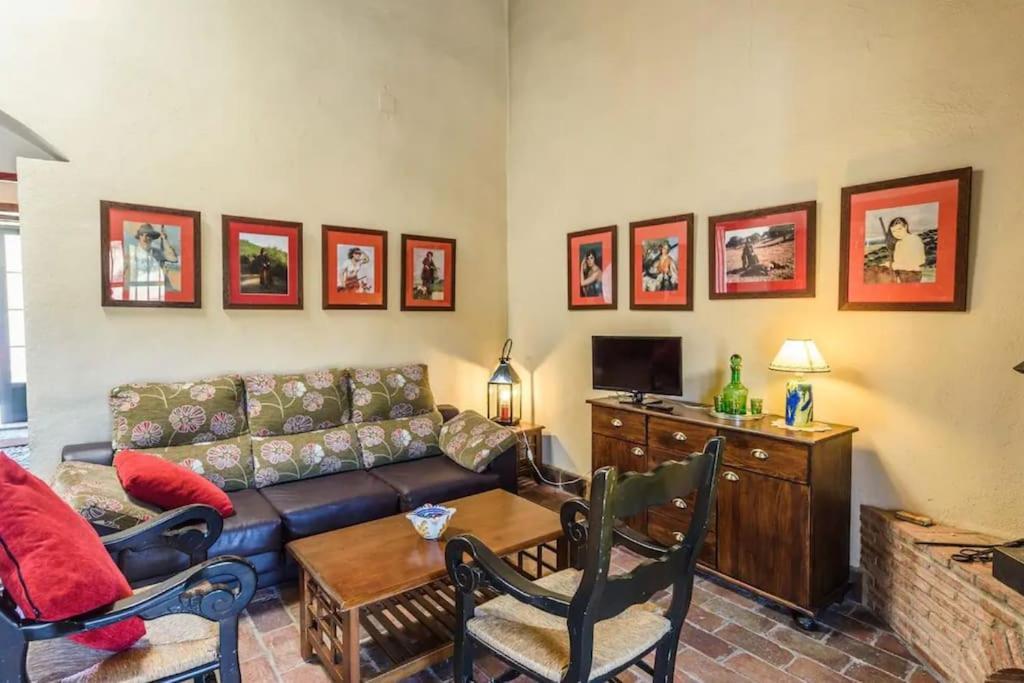 فيلا Casa Cortijo En Dehesa Sierra Leon لا بويبلا دي لوس إينفانتيس المظهر الخارجي الصورة